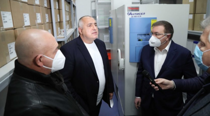 Первая партия вакцины от COVID-19 прибудет в Болгарию 25 декабря